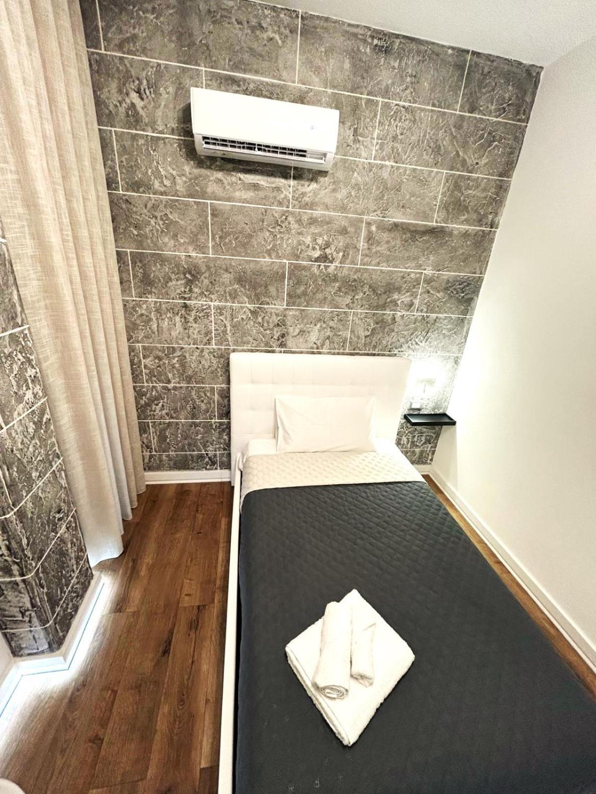 Effe Home Catania Bagian luar foto